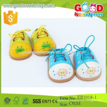 2015 Best Sale Product Lovely Baby Shoes Wooden Promotional Toy